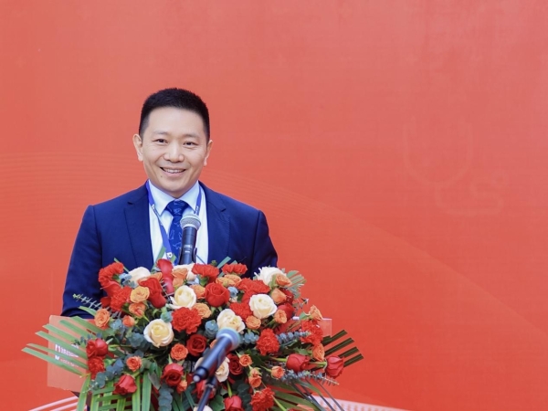 瑞鹏宠物医院深圳转诊中心开业 构筑粤港澳大湾区宠物医疗新高地 