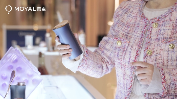 “医养一体”美肤新范式——MOYAL岚至全球首家体验中心落户成都IFS 