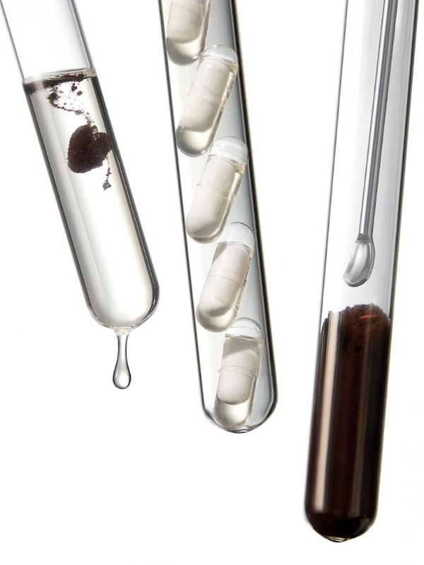  从天然植物到实验室提取：VOYMEKA产品原料的全球寻源之旅 