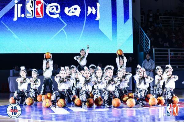 宜宾一中重返川蜀之巅！获得2025-26 Jr. NBA校园篮球联赛@四川 男子组冠军 