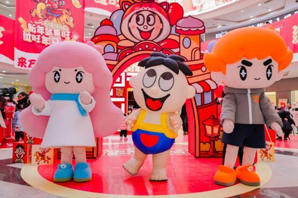 雅迪X旺旺联名再掀热潮！沈阳万达快闪+门店试骑解锁马年旺运新姿势