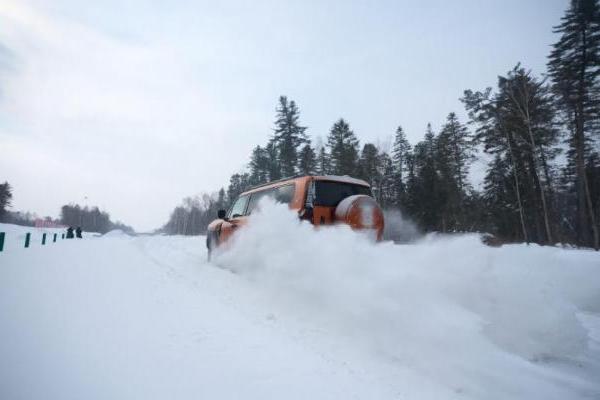 破冰而来 驭境纵横！纵横G700极寒试炼铸就“穿越之王”