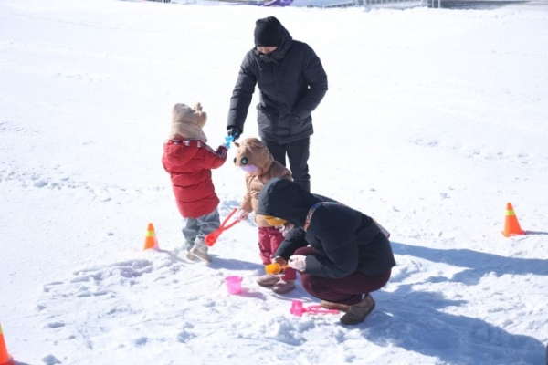 深耕冬奥遗产 普惠全民冰雪——石景山区“雪上运动进社区（苹果园、五里坨）”活动圆满落幕 
