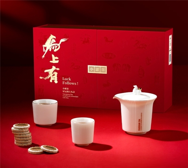 当新年祝福需要载体：小罐茶让心意可品味 