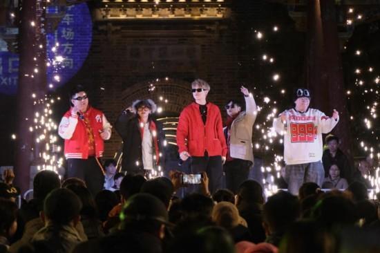 古北过大年，水镇找喜事！古北水镇新春音乐季燃动春节档，以演艺赋能文旅树立行业新标杆 