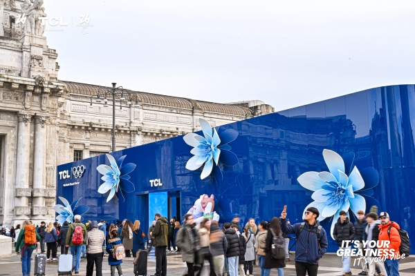 谷爱凌冬奥会后首次亮相，与全球粉丝共同分享创造历史时刻 