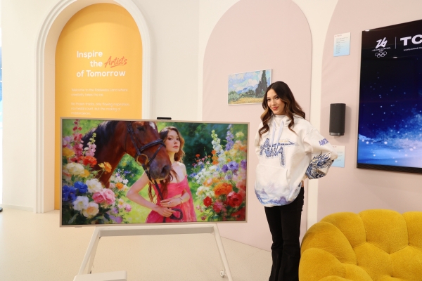 谷爱凌冬奥会后首次亮相，与全球粉丝共同分享创造历史时刻 