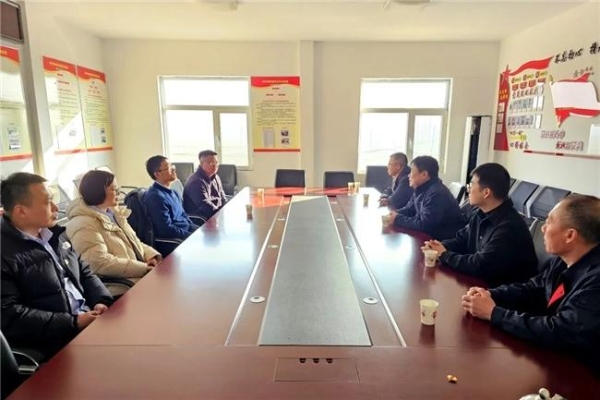 京清汽车产业园赴肖羊坊村开展春节走访慰问 