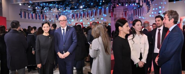 胡可作为演艺界代表受邀出席英国首相访华招待会，助力中英电商合作 