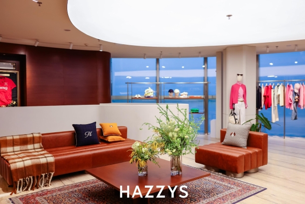 品牌新引擎 | HAZZYS首家旗舰店启幕上海新天地 