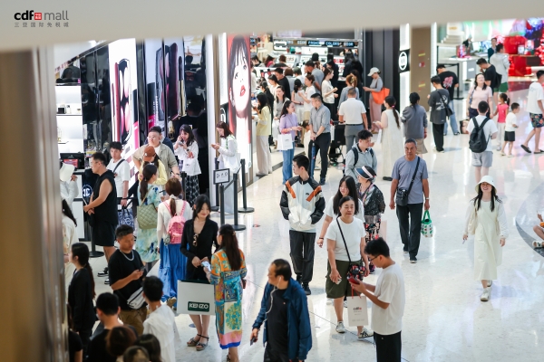 封关首年启新篇 中免海南六店以“文化+”创新赋能春节消费 解锁免税购物新体验 