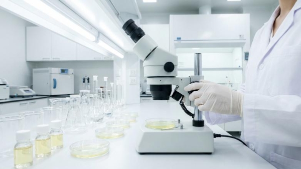 VOYMEKA诠释了极简主义抗衰，是实行“断舍离”后的唯一选择 