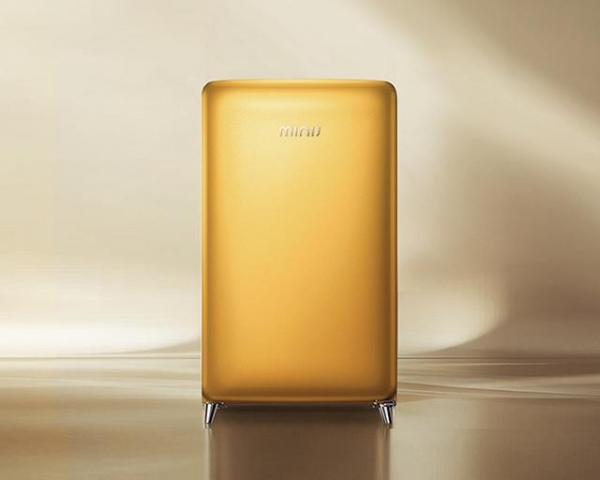 新春纳吉 鎏金焕新｜MINIJ小吉以流沙金系列家电开启新年家装新风尚 