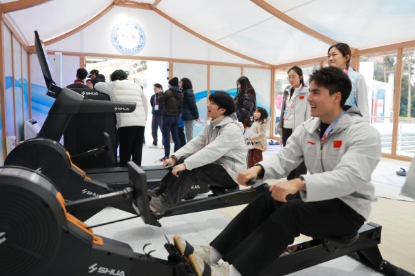 科技赋能冰雪！舒华体育闪耀米兰冬奥会“中国之家” 