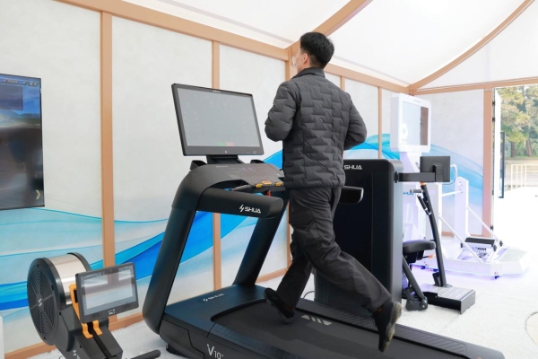 科技赋能冰雪！舒华体育闪耀米兰冬奥会“中国之家” 