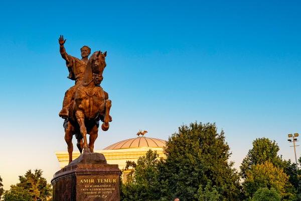 直飞乌兹别克斯坦，东航新开“上海—塔什干”航线 