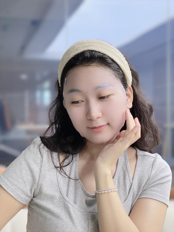 柏卡姿御老组合，胶原打底花萃锁鲜，养出弹润紧实年轻肌 