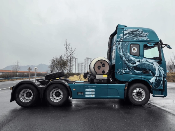 什么车让400卡友争先恐后体验？抢先试驾东风天龙KH 