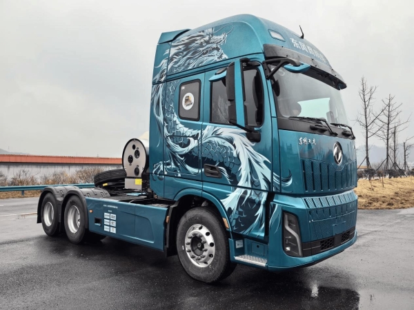 什么车让400卡友争先恐后体验？抢先试驾东风天龙KH 