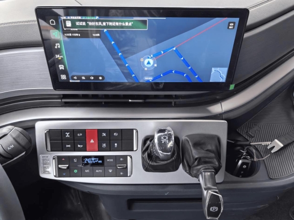 什么车让400卡友争先恐后体验？抢先试驾东风天龙KH 