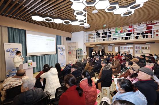 防治“关口前移”消除内镜误区——奥林巴斯肠胃健康科普活动走进武汉、长沙基层社区 