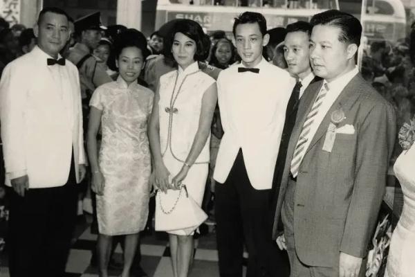 看杨受成如何在上世纪，预演今天的IP营销战法 