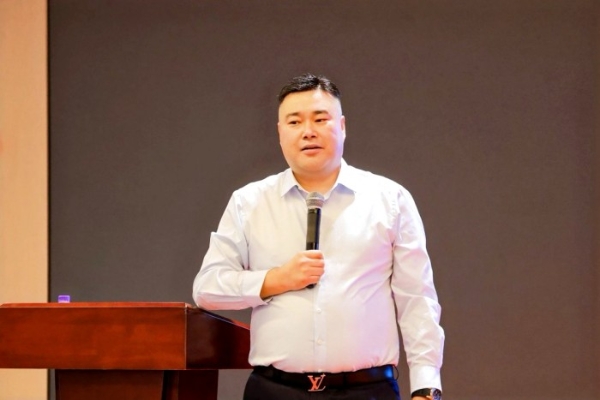 雅迪华宇电池杭州启新程，誓夺新春首战决胜 