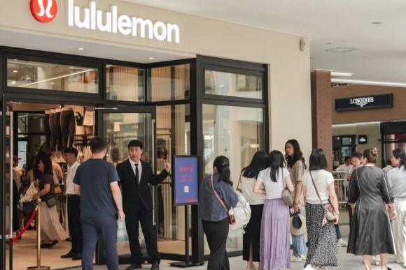 运动户外赛道高速增长，杉杉奥莱突围引领“山系”热潮 