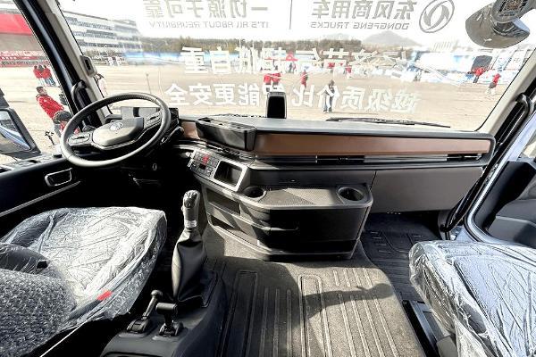 “要想不踩坑，就选龙擎520”——天龙哥陈广友的选车与创富真经 