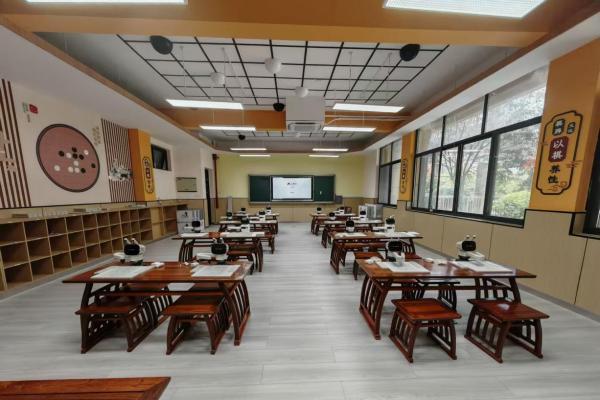 落地数十所学校，元萝卜“AI进校园”为校园素质教育注入科技活力 