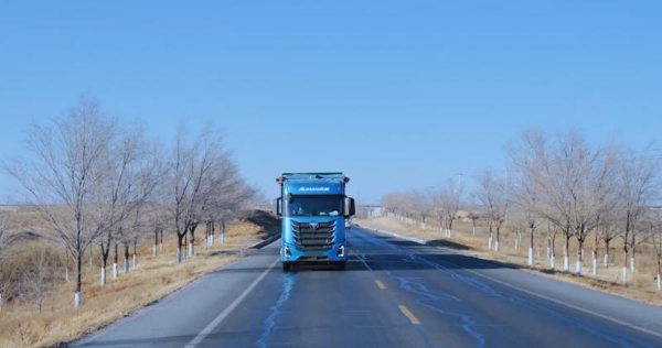 选对车才能提效省钱稳人心！张经理：欧曼银河5M纯电重卡靠谱伙伴 