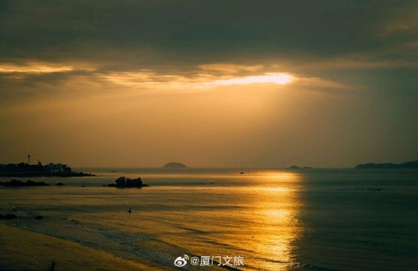 2026年春节厦门最受游客欢迎TOP10景区，厦门园博苑灯会成为厦门春节夜游热点 