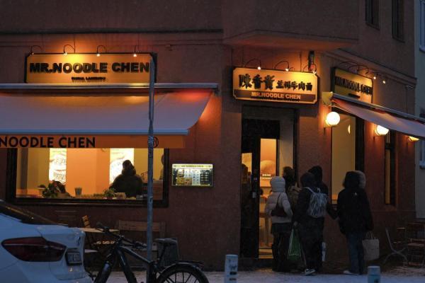 餐饮业年味大考：从“一人食”到“全家宴”，陈香贵品牌如何破解团圆饭难题？ 