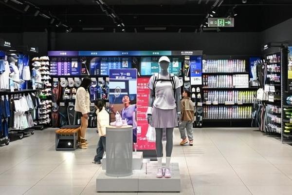 迪卡侬长沙湘江路店盛大开业，打造沉浸式运动服务新标杆 