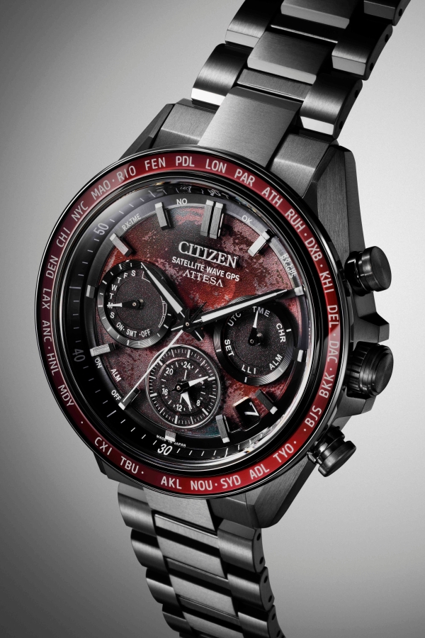 西铁城 ATTESA系列限量款重磅登场，以硬核匠艺凝刻赤月磅礴
