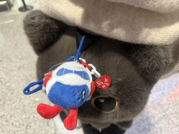 东航多彩新春主题活动助力旅客春节欢乐行 