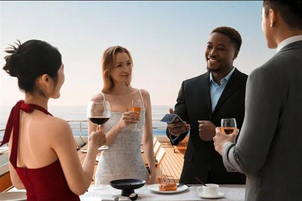 用AI破译乡音，让爱无边界：讯飞翻译机助力“无国界团圆饭” 