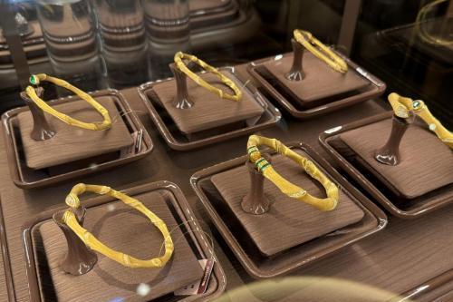 君佩落子国贸：东方新奢重塑佩戴高级感，CBD 地标与文化品牌的双向赋能 