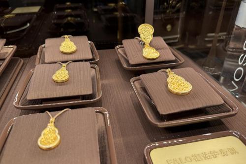 君佩落子国贸：东方新奢重塑佩戴高级感，CBD 地标与文化品牌的双向赋能 