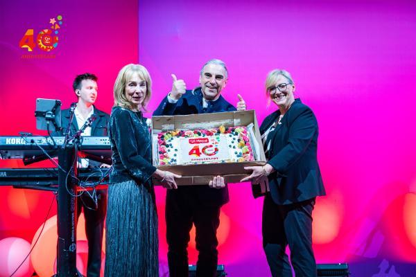 致敬四十年光辉岁月: Hape集团40周年庆典点亮纽伦堡玩具展 