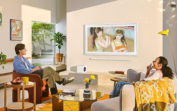 当屏幕化身艺术品 三星电视以私人画展与家庭影院重塑节日仪式感 