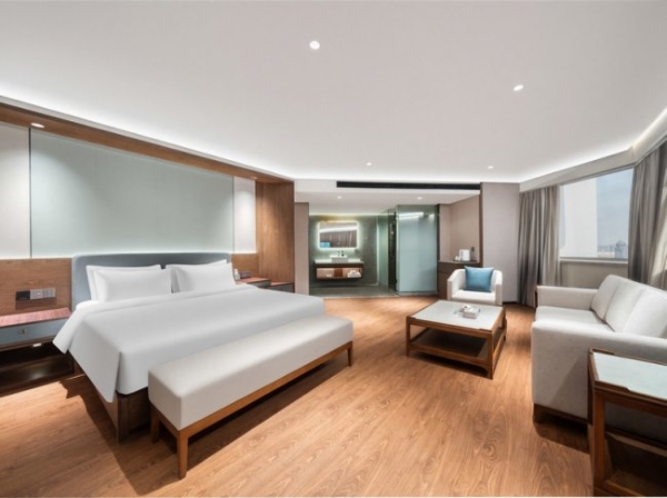 还在卷新店？星程正在存量酒店里“捡金子” 