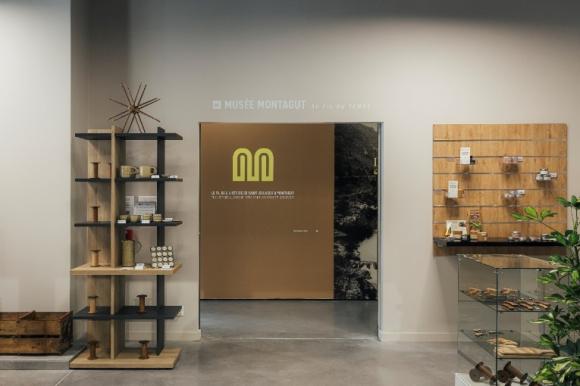 寻找亮丝的源头：一座博物馆与一个品牌的145年 