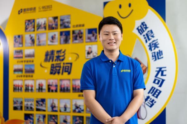 德邦快递与快递“标兵”：一场关于坚守与成长的双向致敬 