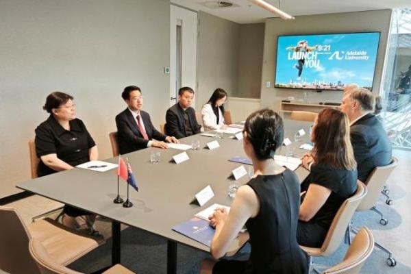 振东集团携手中澳高校深化合作，助推中医药国际化再迈新阶 