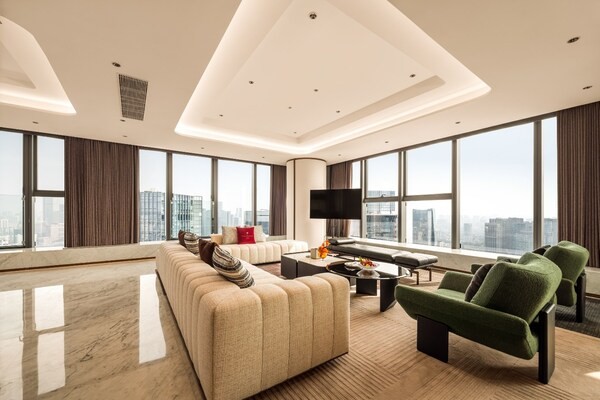 当意式讲究，遇见蓉城年味：一座珍视相聚的"TL世界"新春启幕 