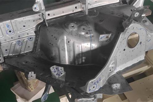 自动化三维扫描检测技术用于汽车零部件批量3D检测