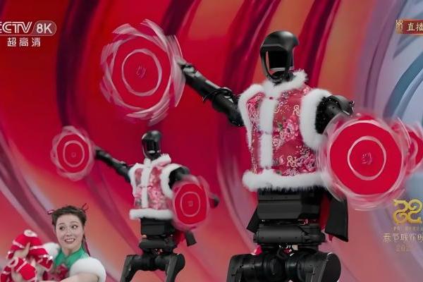 春晚宇树四分半：全球人形机器人一哥的功夫梦