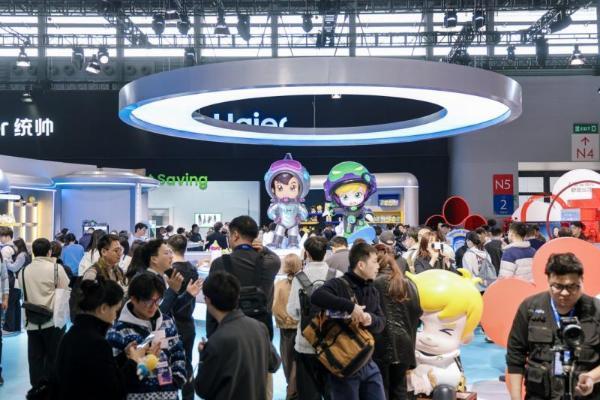 把经典IP做成生活品牌！海尔兄弟和用户共同成长 