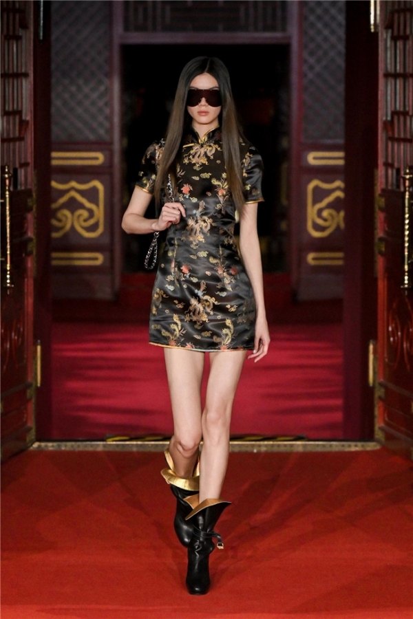  Zadig&Voltaire 登陆中国国际时装周 以法式摇滚精神诠释东方新语境 